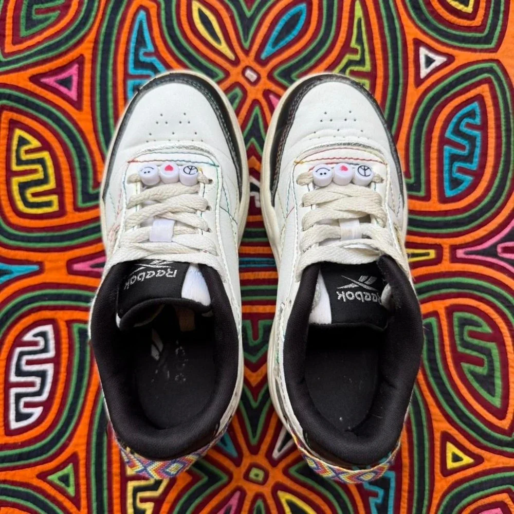 Reebok Club C Kids Size‎ 11 Sneakers Extra Emoji Fun Colorful Rainbow